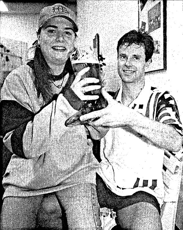 Strahlende Sieger bei den MS-Open 1995 - Phil Whitlock und Kathrin Kühme Strahlende Sieger bei den MS-Open 1995 - Phil Whitlock und Kathrin Kühme