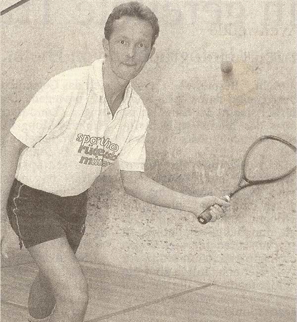Nach Verlertzungspause wieder im Team: Klaus Burgholz